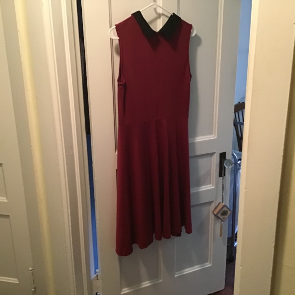 Red Dress - Picture 2 of 2